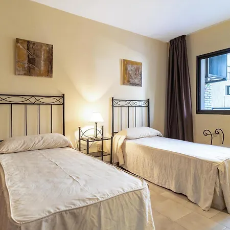 1 Bedroom Amazing Apartment In Fuengirola Exterior foto
