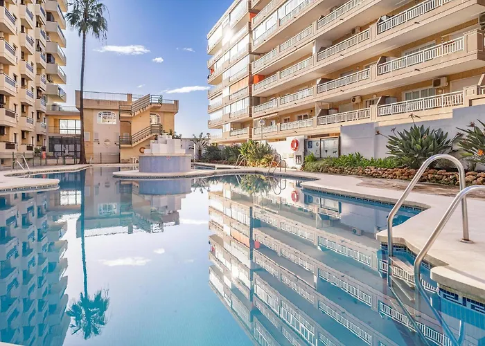 1 Bedroom Amazing Apartment In Fuengirola
