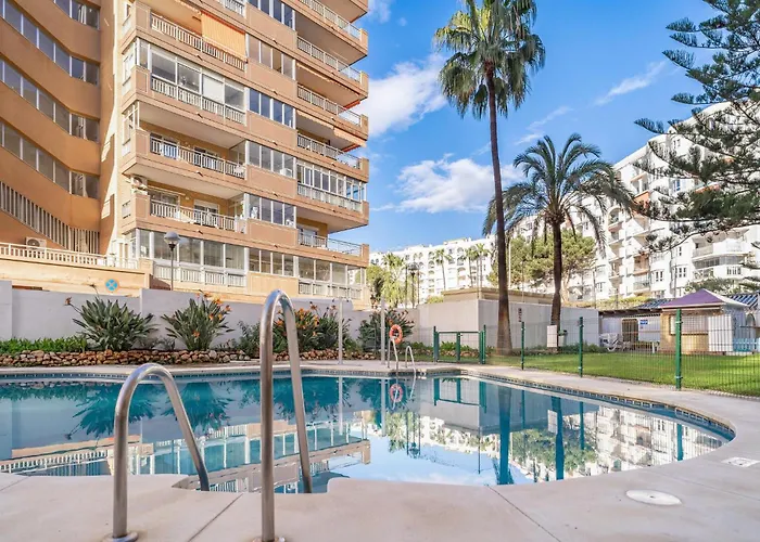 1 Bedroom Amazing Apartment In Fuengirola