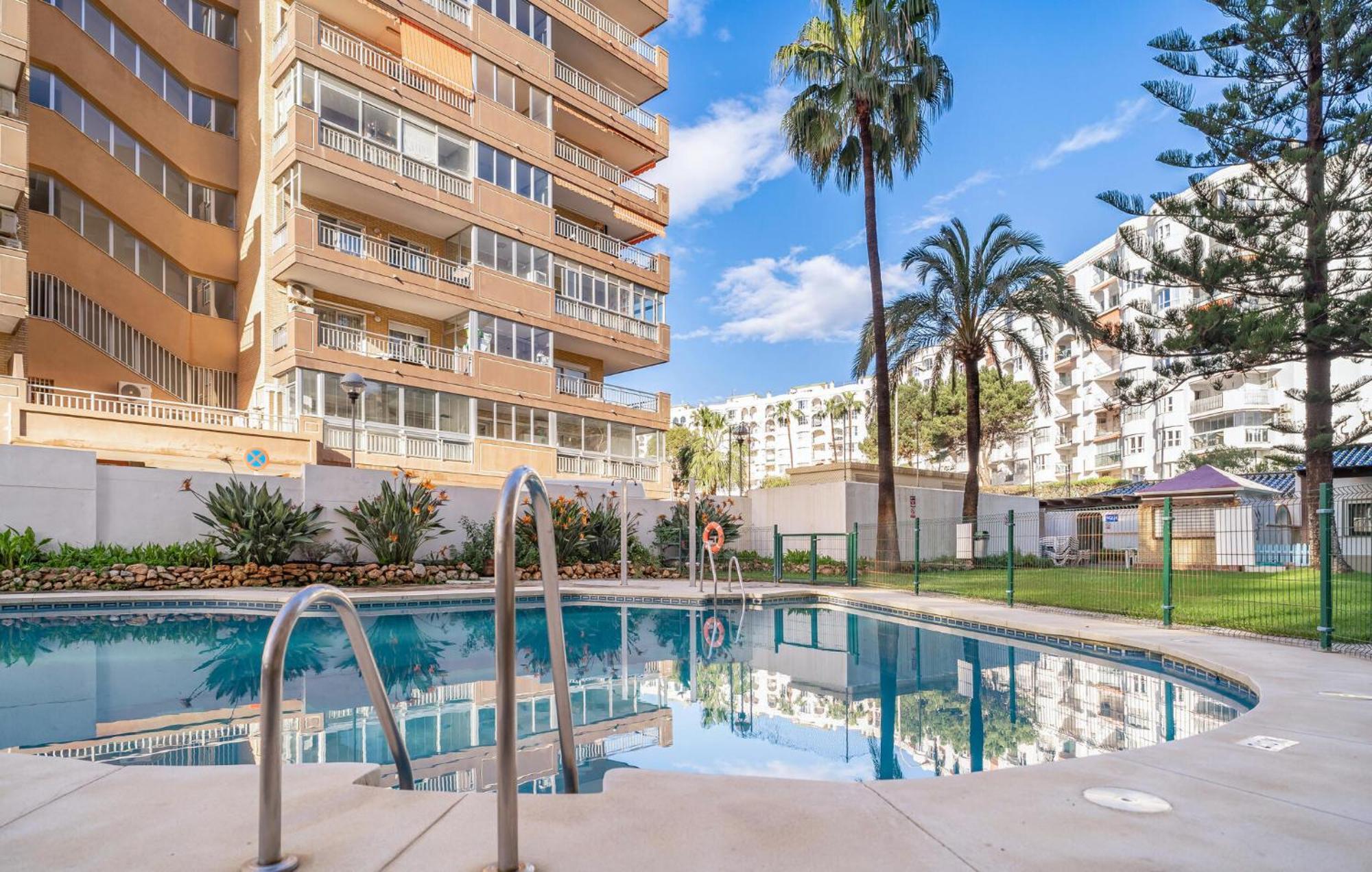 1 Bedroom Amazing In Apartment